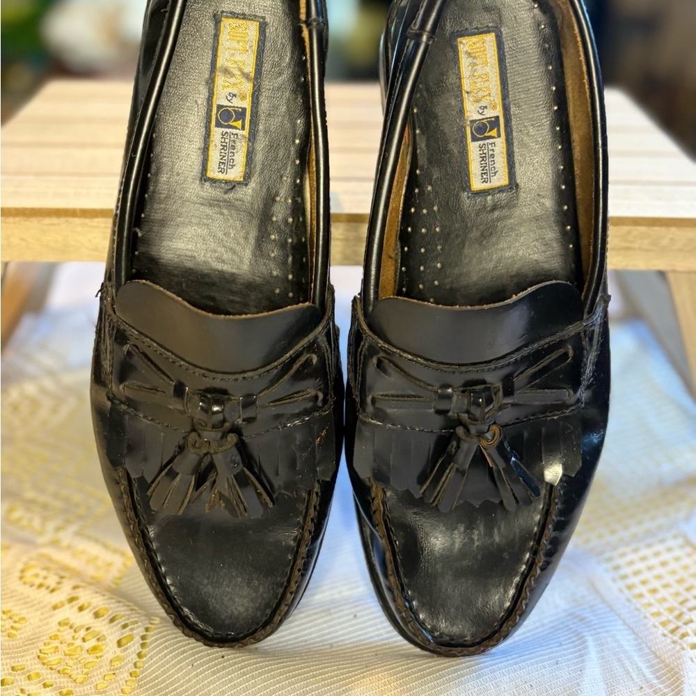 Vintage Black Leather Tassel Slip-On Loafers for Men